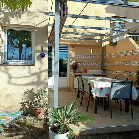 Casa Espaciosa En Roses: Ideal Senderismo, Ciclismo, Y Deportes Nauticos. ¡relajate En Plena Naturaleza! - Es-258-127 Holiday home
