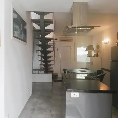 Tatil Evi Casa Espaciosa En Roses: Ideal Senderismo, Ciclismo, Y Deportes Nauticos. ¡relajate En Plena Naturaleza! - Es-258-127 *